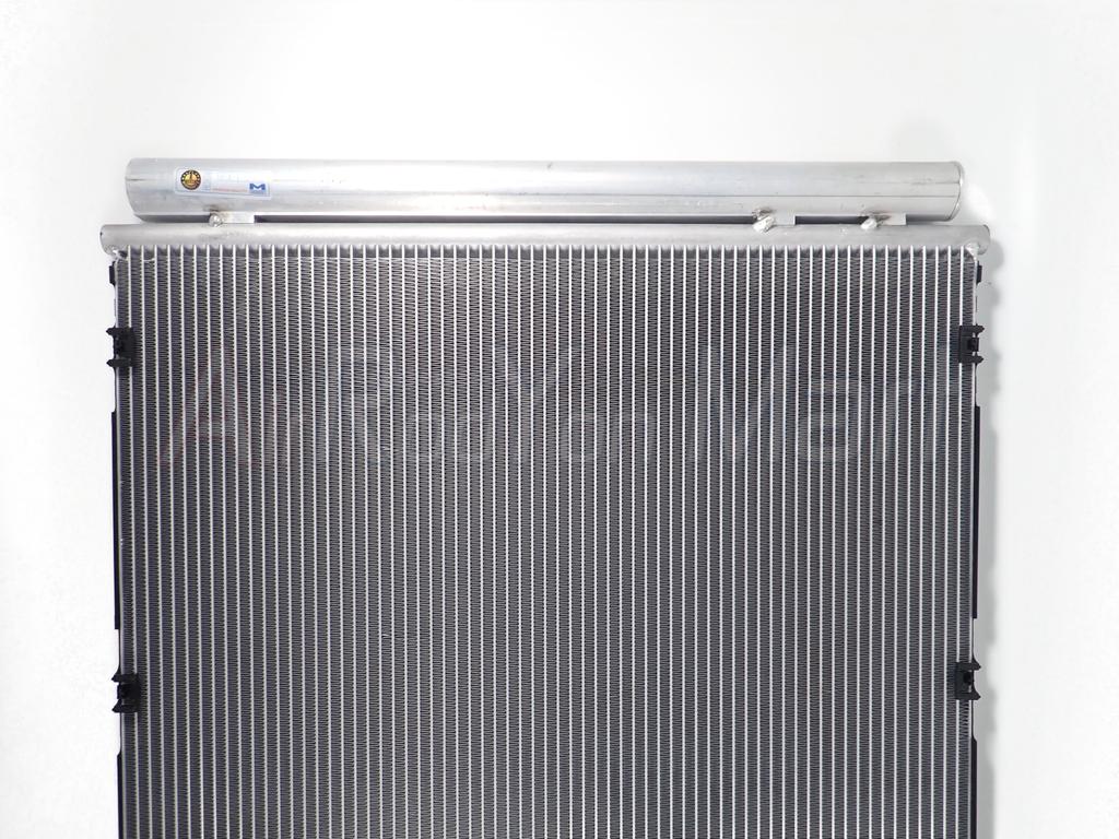 แผงแอร์ Benz W222 Mondo
