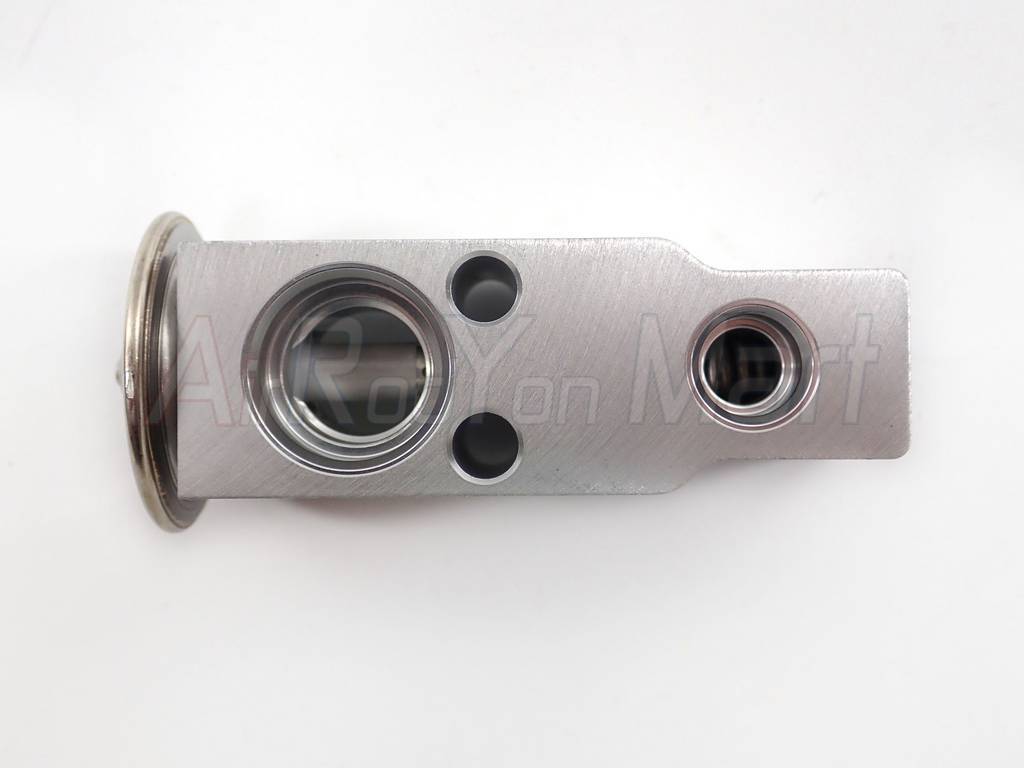 วาล์วแอร์ Toyota R134a AE-101, ST-190, Hiace, Camry1996 Denso