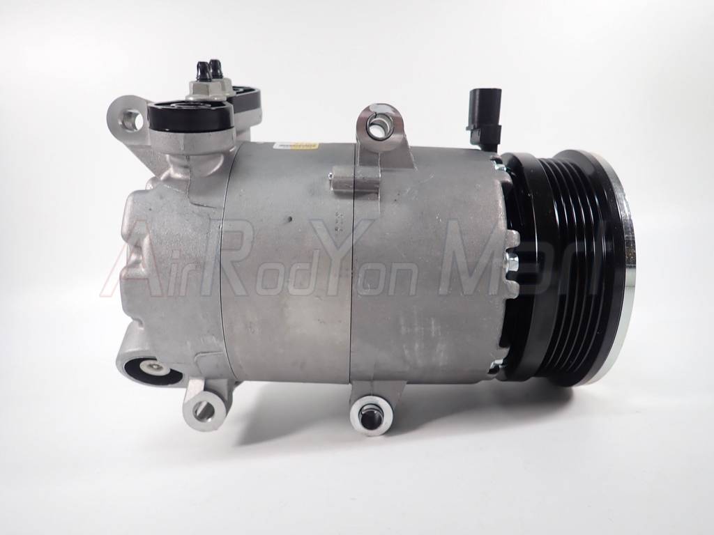 คอมแอร์ Ford Focus 2005,2012 MK2 / MK3 (รูท่อเล็ก) (ขาคอมสั้น) แท้