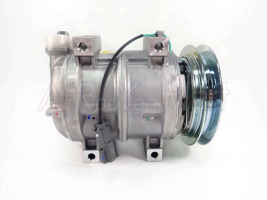 คอมแอร์ Komatsu PC200 พูเล่ 1ร่องB 24V รูใหญ่ หัวแปะบนเอียงขวา Valeo