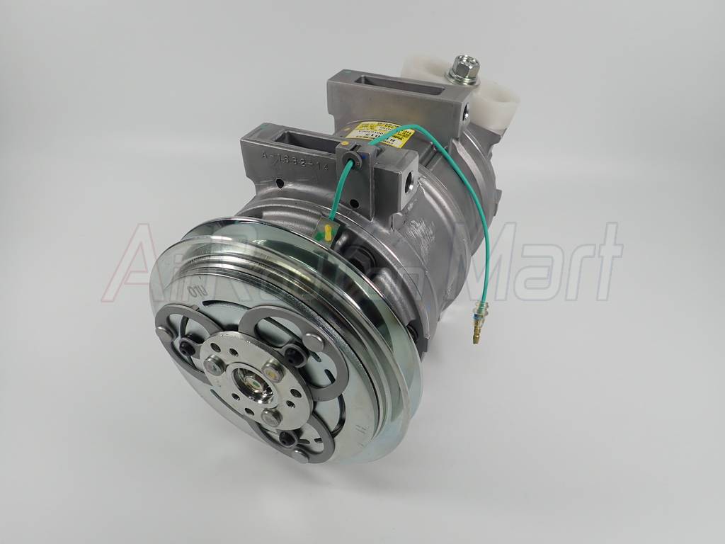 คอมแอร์ Mitsubishi Fuso หน้าคลัทช์ ร่องA 24V รูเล็ก Valeo