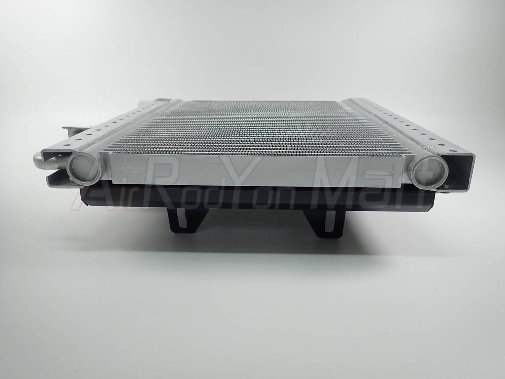 แผงแอร์รถยนต์ ขนาด 14 x 14 นิ้ว หนา 26 มม. หัวโอริง พร้อมกำบังลม