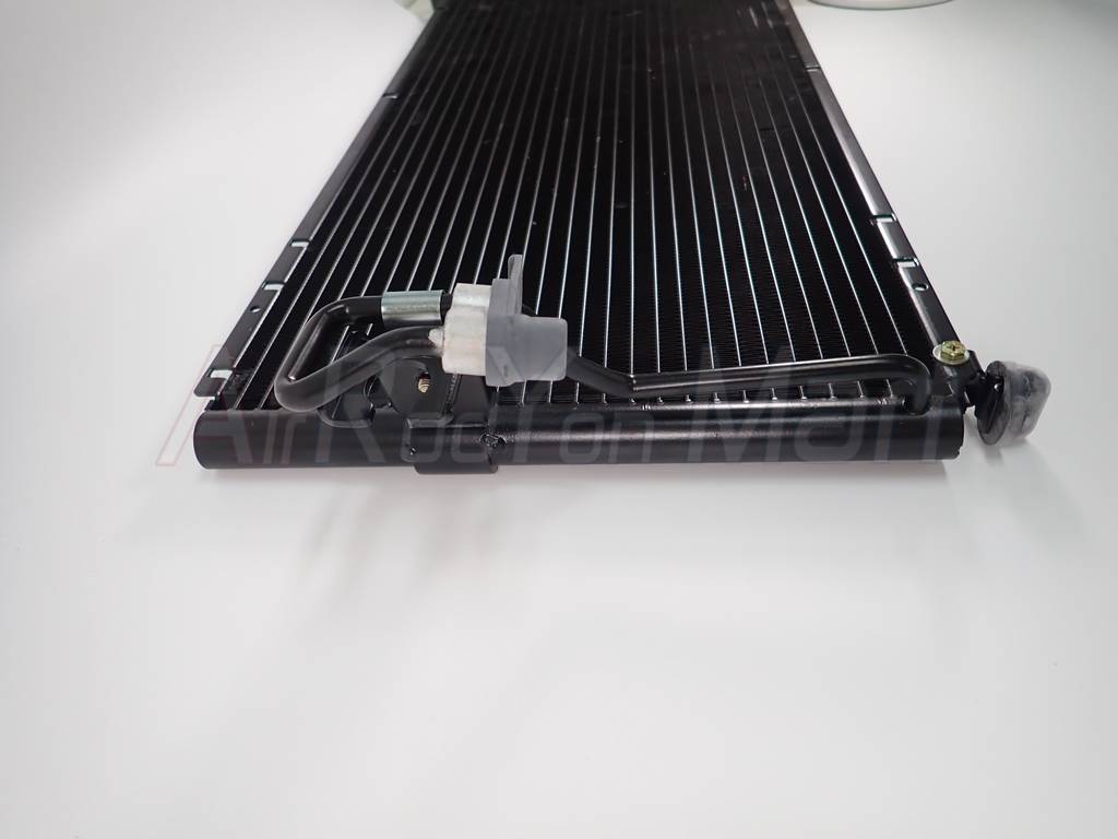 แผงแอร์ Nissan B-14 รูใหญ่ Paco