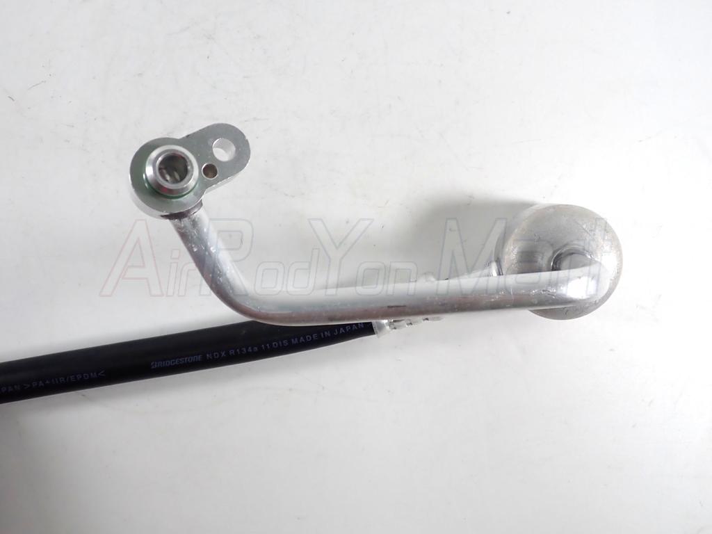 ท่อแอร์ Toyota Vios, Yaris 2006-2012 สายกลาง Mondo