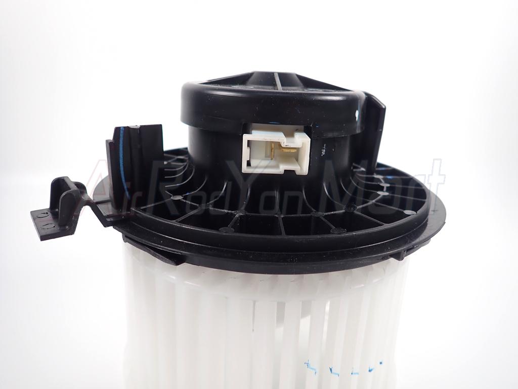 โบเวอร์ Nissan Tiida 2006-2012 Valeo