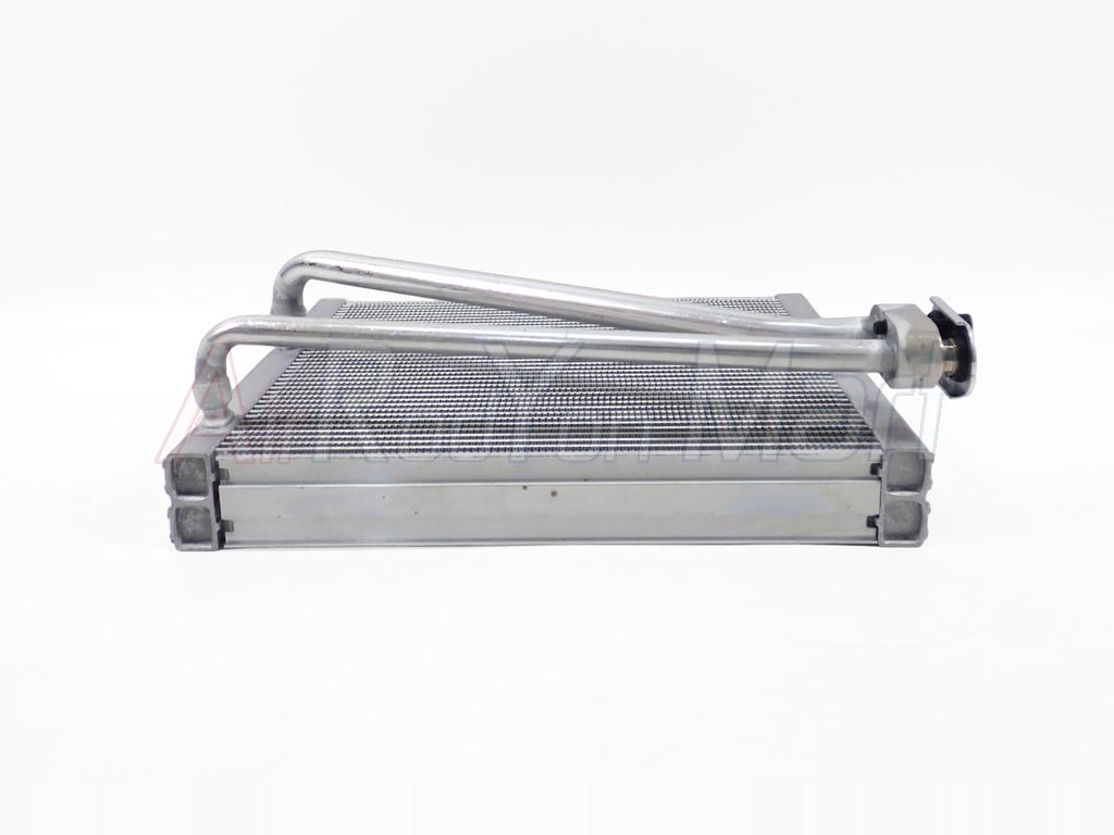 คอยล์เย็น ตู้แอร์ XCMG XG815