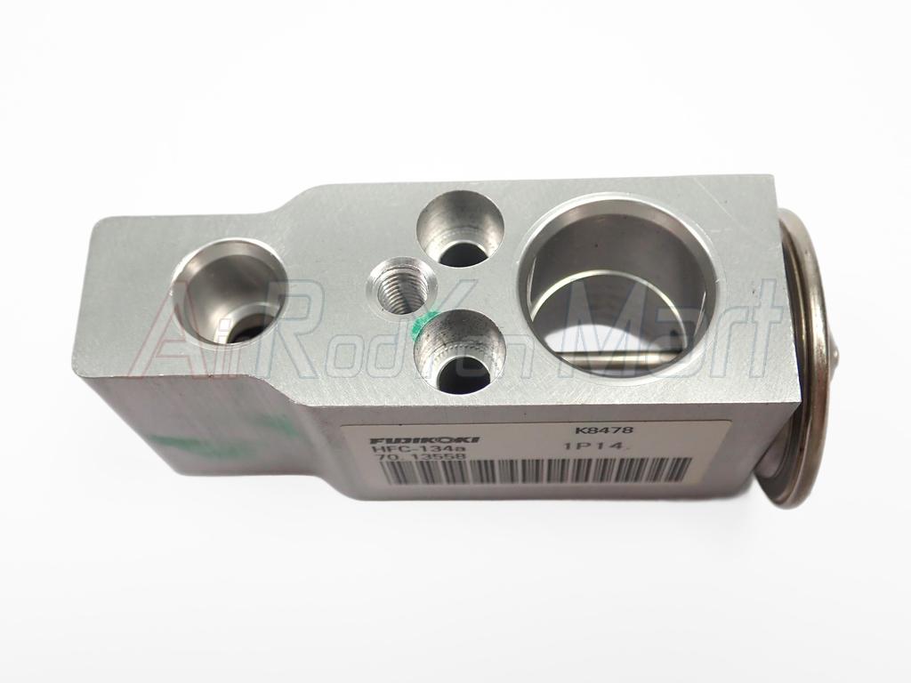 วาล์วแอร์ Nissan Navara D40 2007-2013 Fujikoki