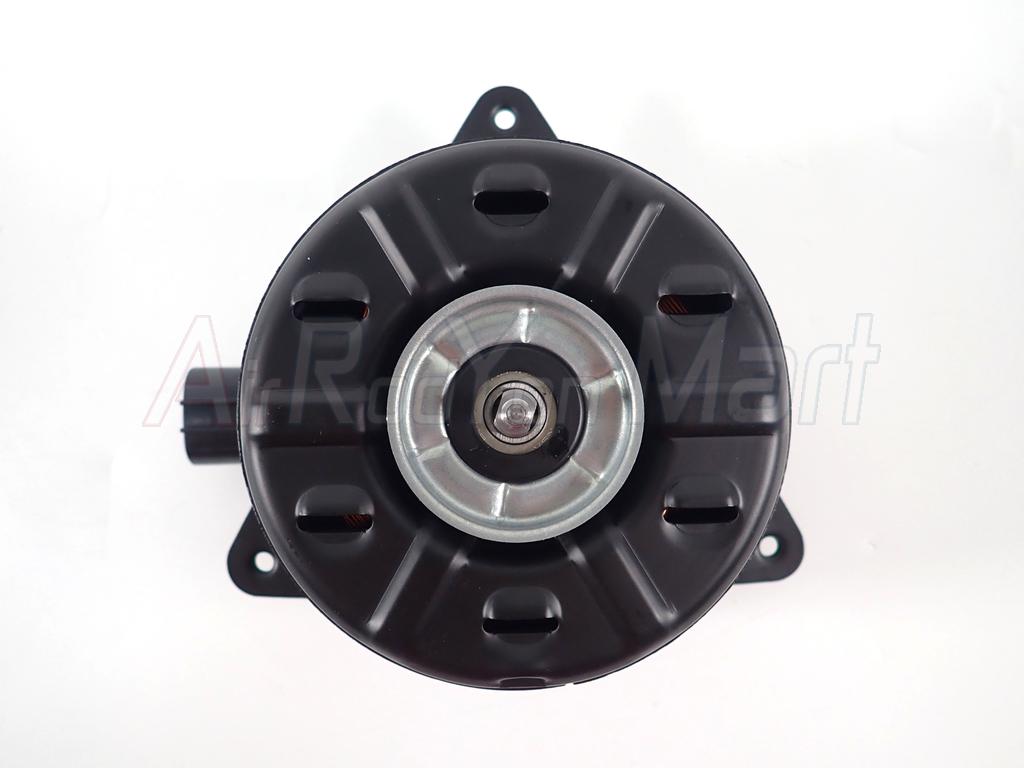 มอเตอร์พัดลม Toyota Avanza 2012-2015 ไซส์ M หมุนทวนเข็ม Denso